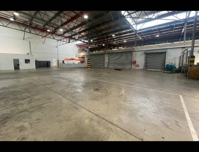 6,000M² WAREHOUSE TO LET IN RIVERHORSE VALLEY